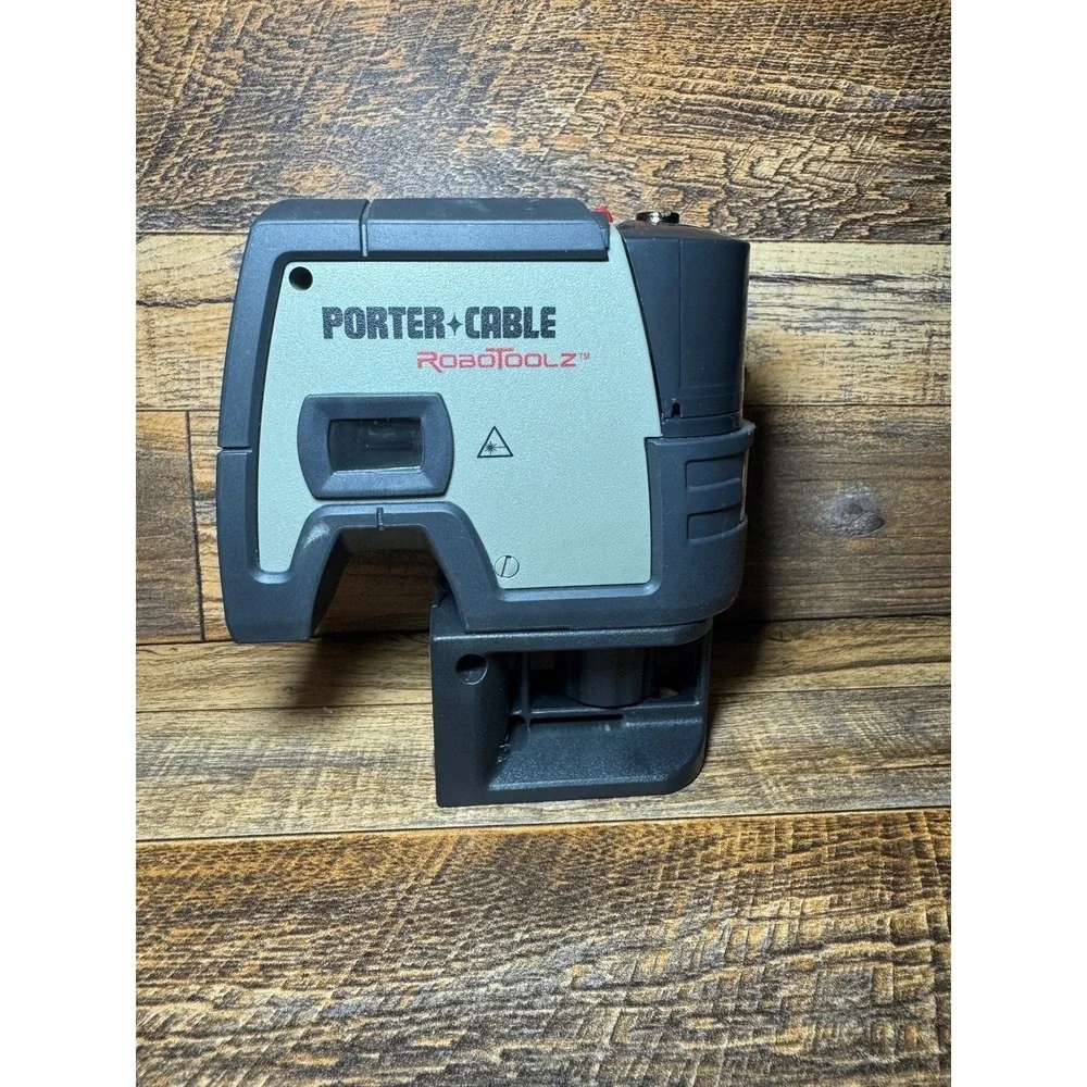 Porter-Cable RoboToolz RT-7610-5 5-Beam Self-Leveling Laser Level with Case‎